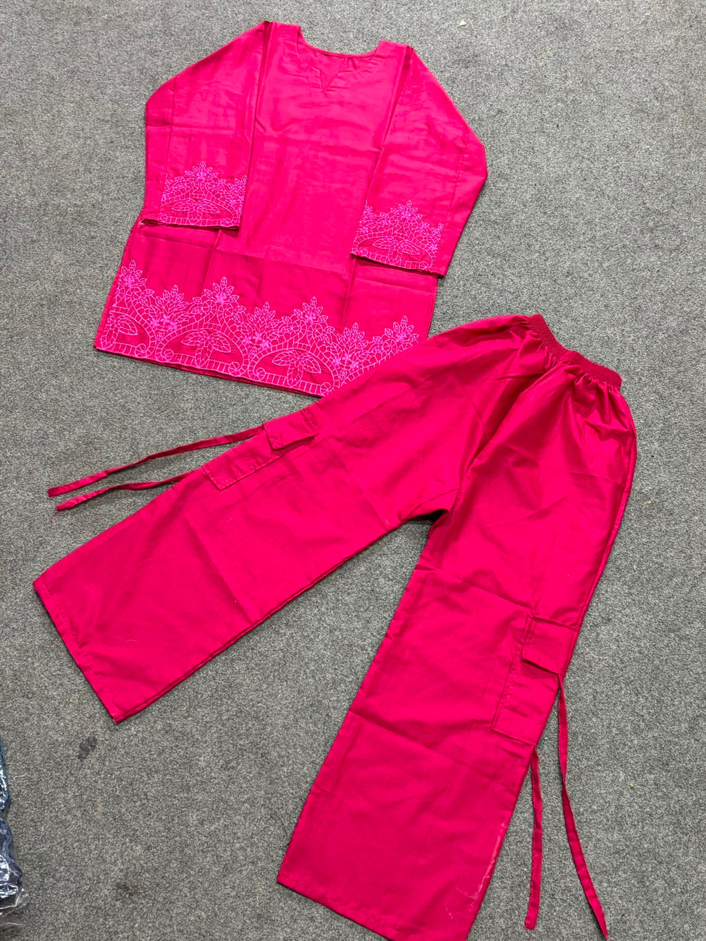 Embroidered Kurta Set – Hot Pink